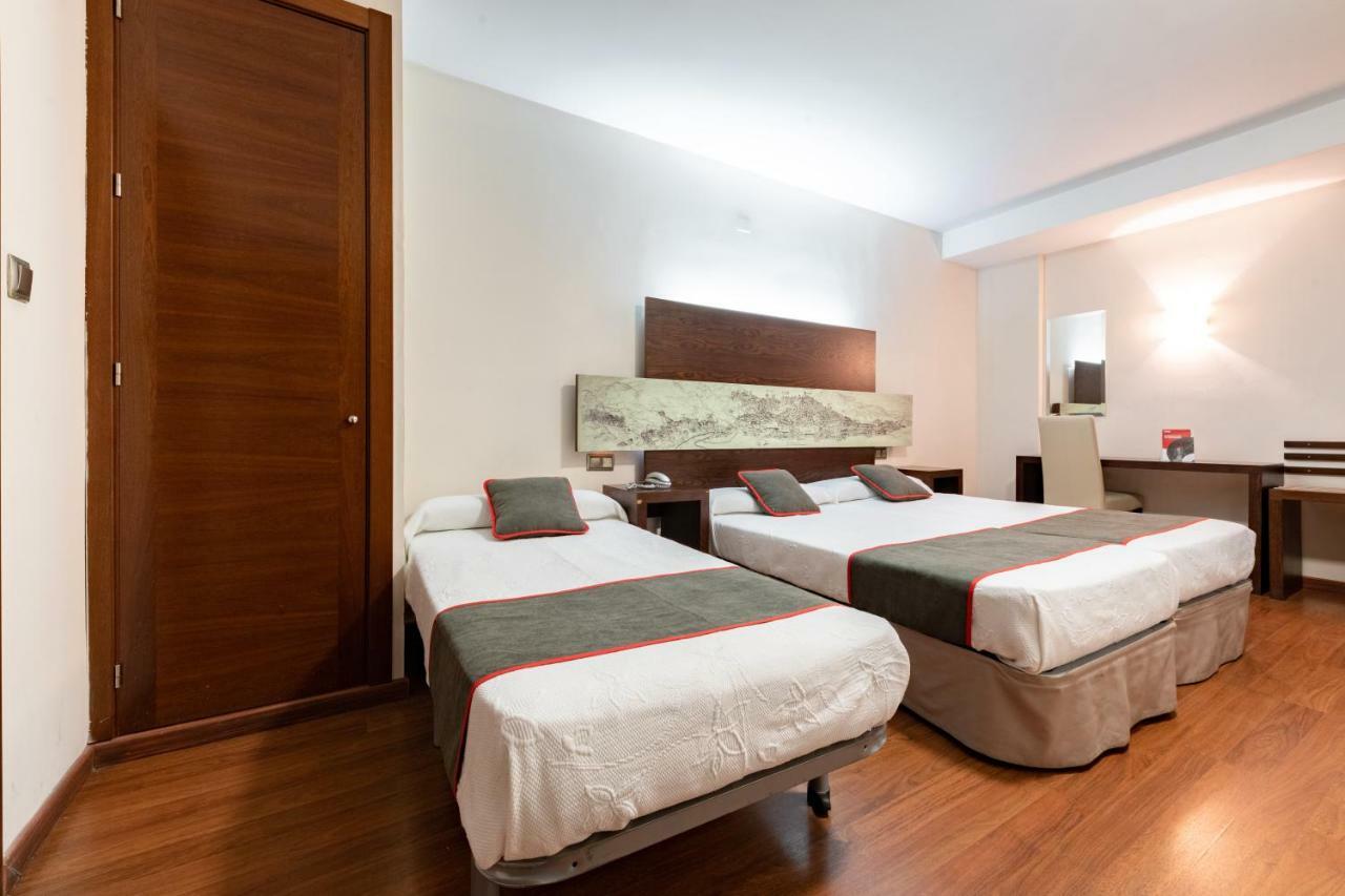 קואנקה Oyo Hotel Francabel מראה חיצוני תמונה
