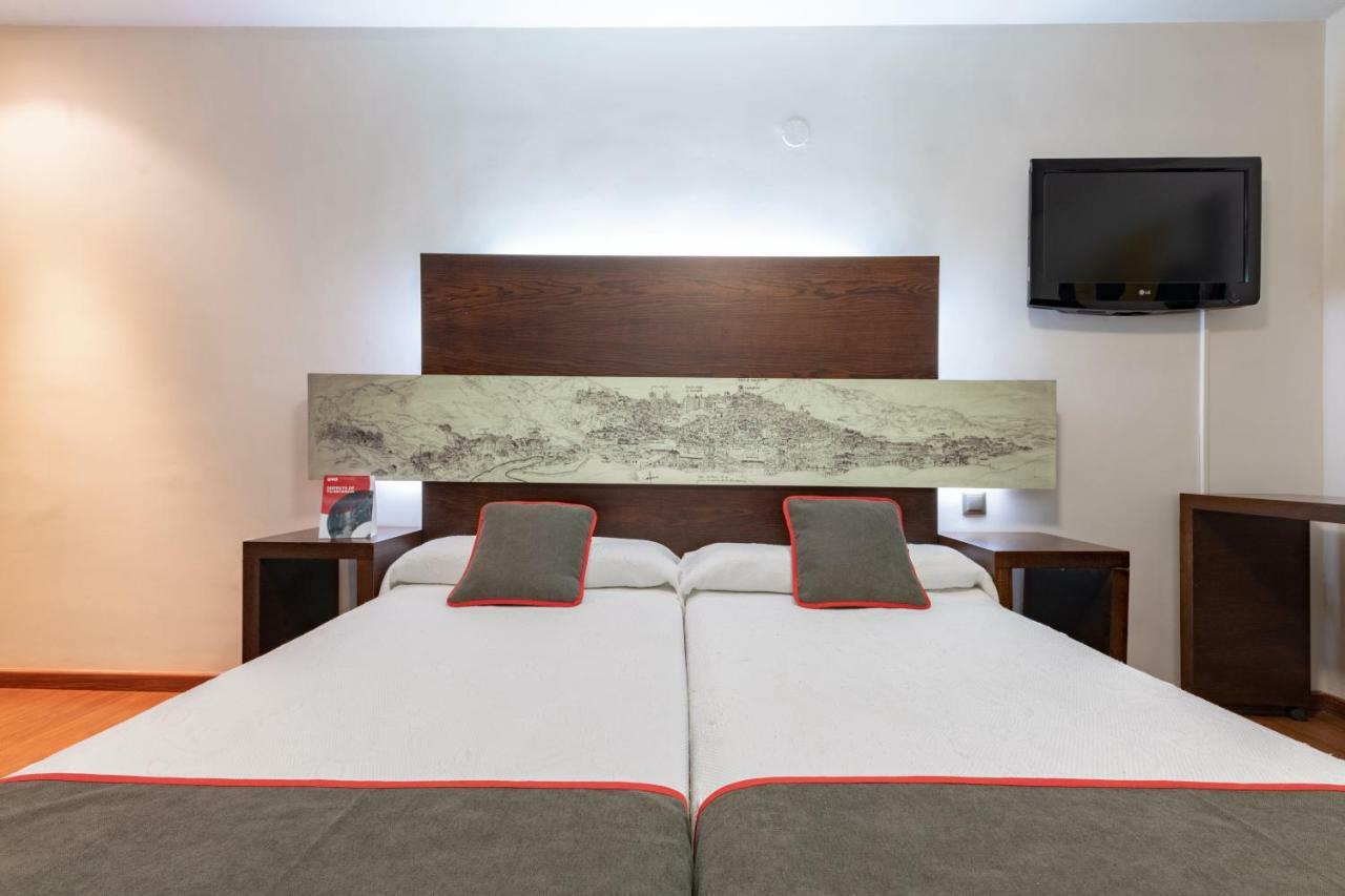 קואנקה Oyo Hotel Francabel מראה חיצוני תמונה